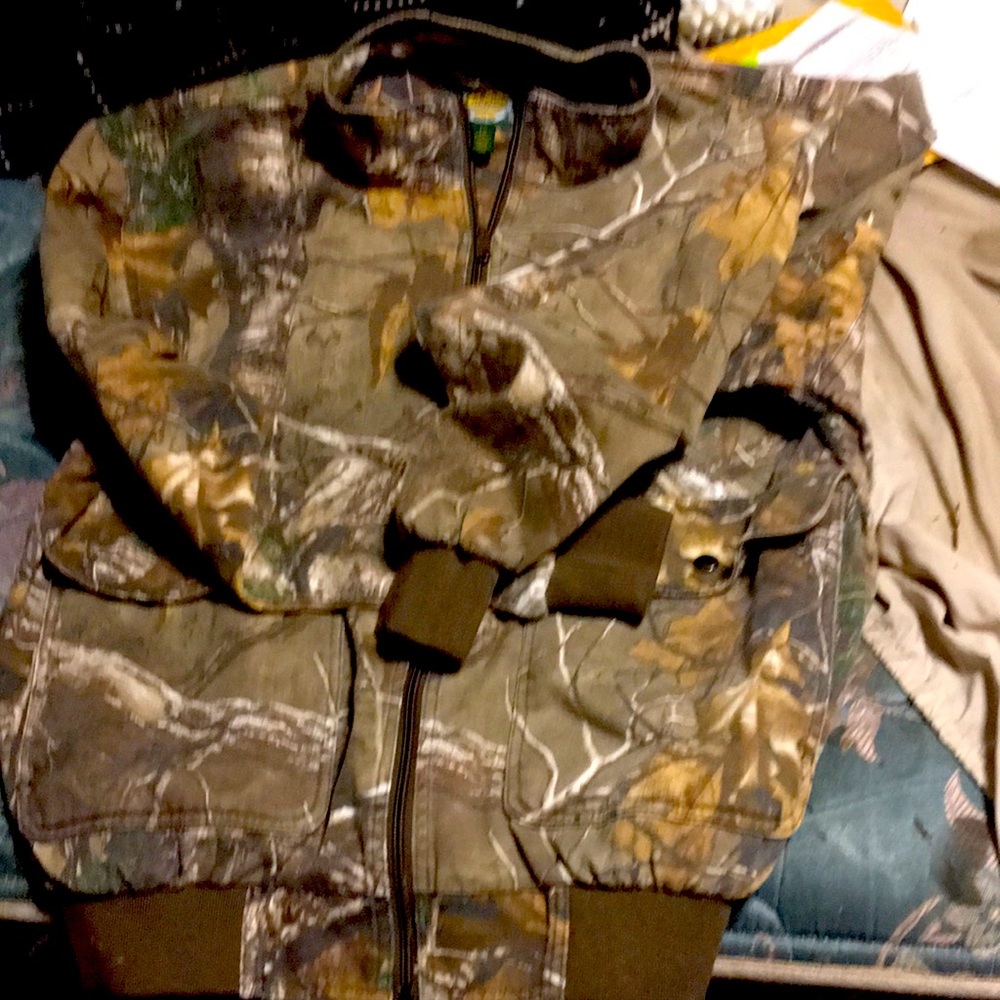 Cabela’s used camouflage jacket